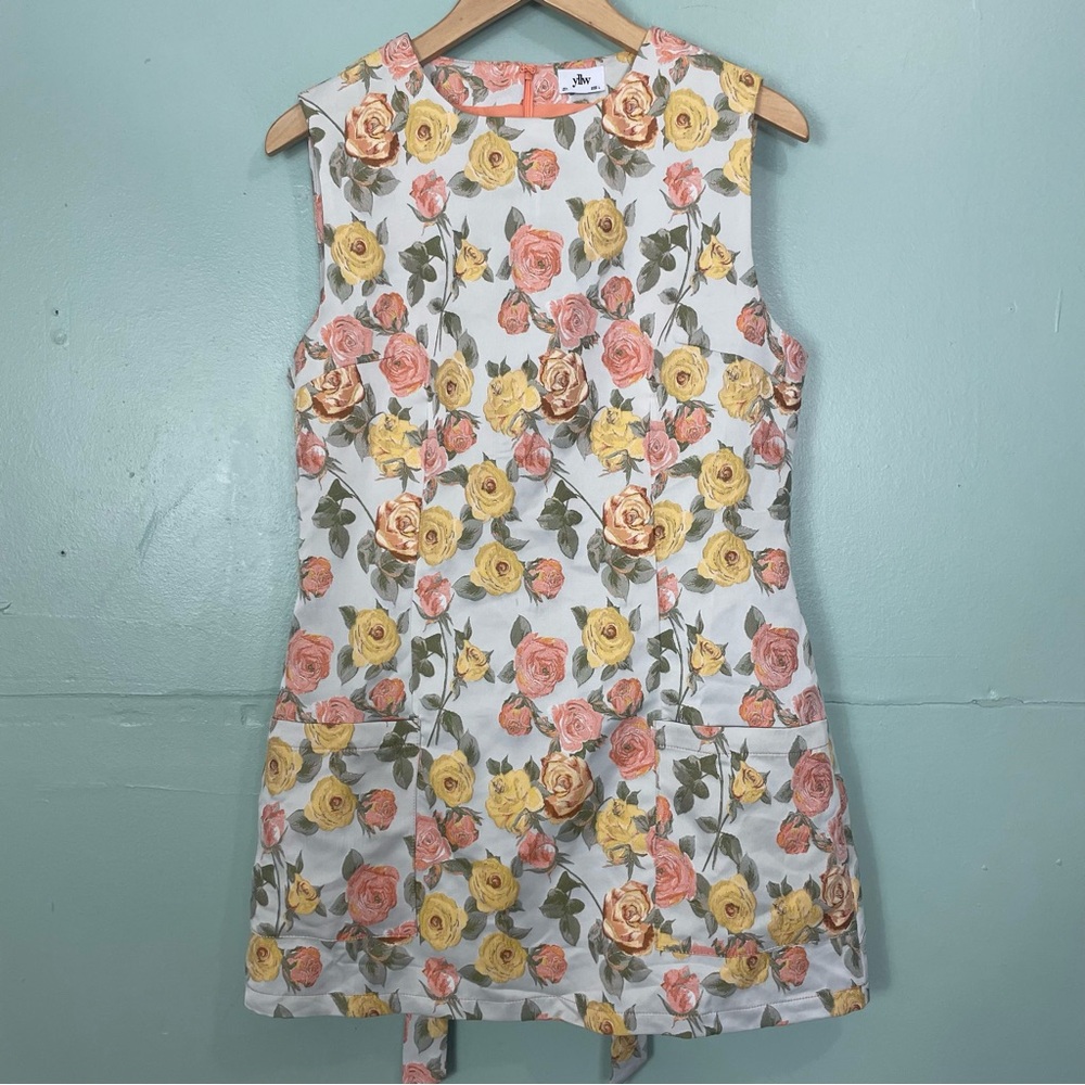 YLLW The Label Esti Mini Dress Citrus Floral Short Sleeve Pockets Large - Picture 4 of 11